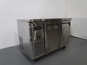 Turbo Air KURF12-2-N Undercounter Fridge/Freezer - 795714