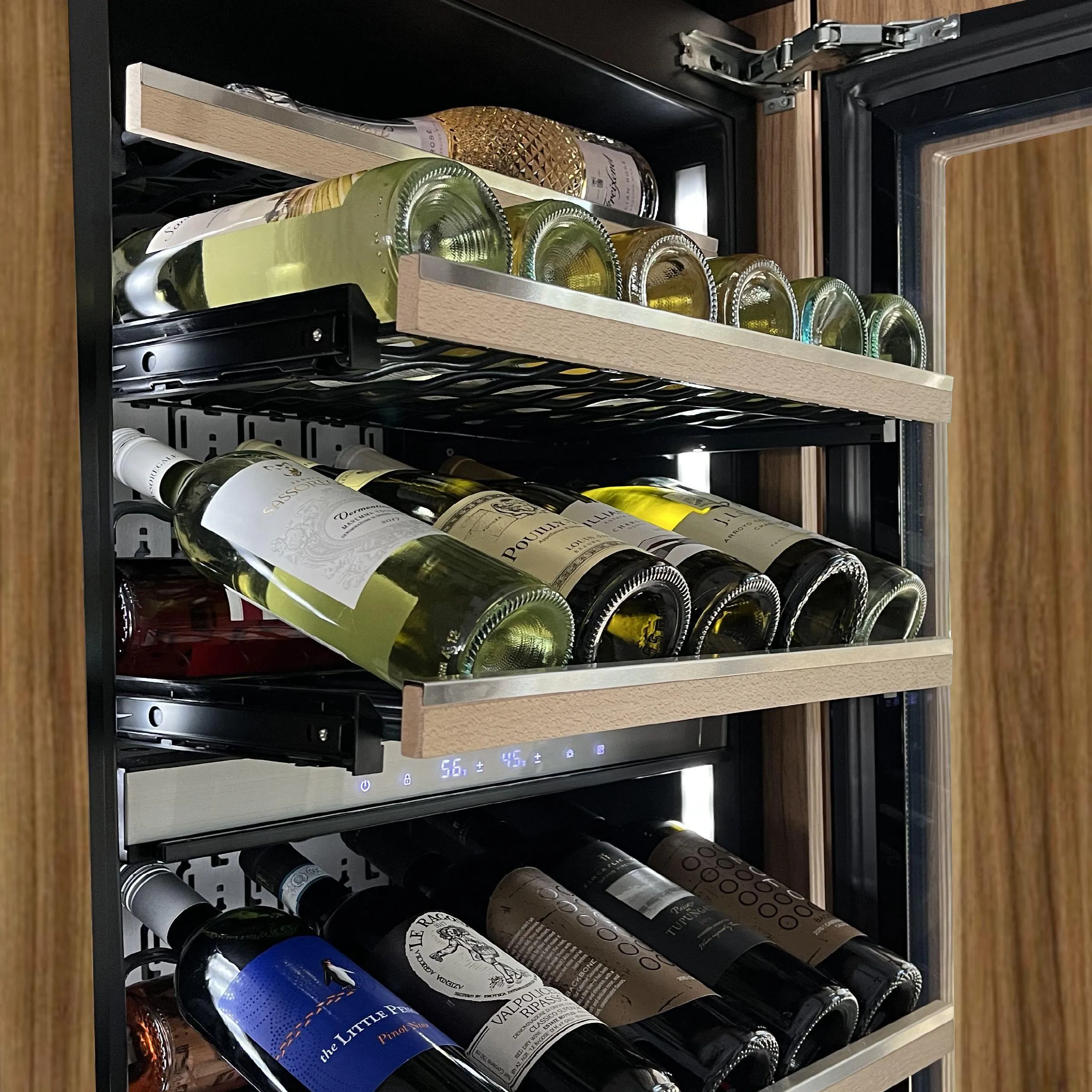 Xo Appliance XOU2470WTZGO Tall Built-In 3 Zone Wine Overlay Glass (Fits 24" X 70In - 84In Opening)