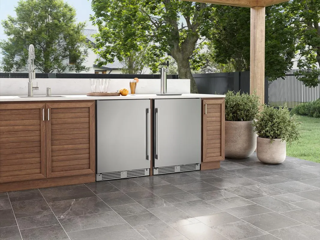 Zephyr PRKB24C01ASOD 24" Outdoor Kegerator & Beverage Cooler